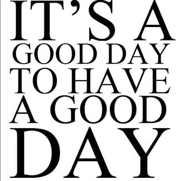 🦋 Welcome to my Closet! 🦋 - Picture 3 of 8